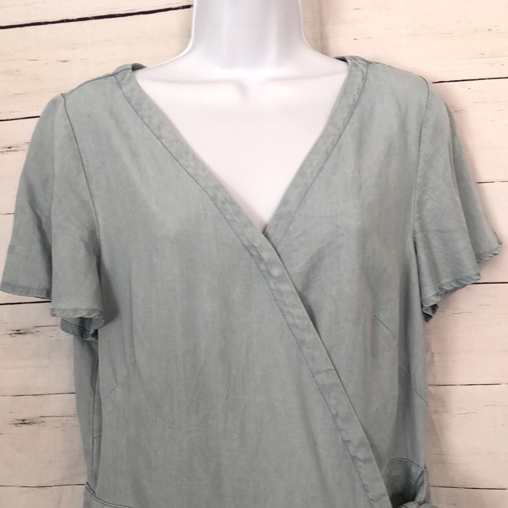 Loft Romper - Picture 2 of 6